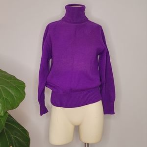 Skea Paris Sweater